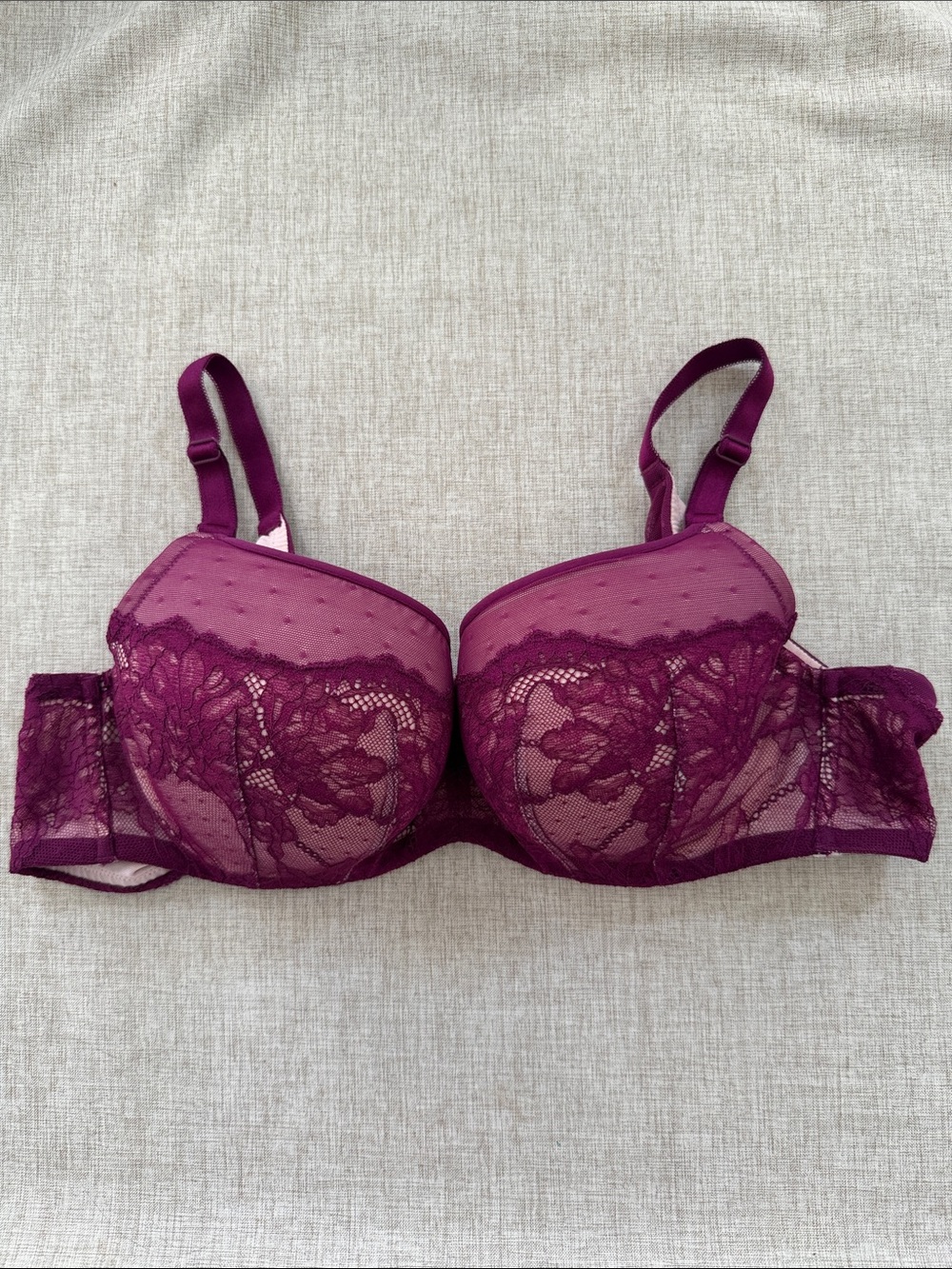 Torrid Full-Coverage Balconette Bra‎ Lightly Lined Dot Lace Size 42B